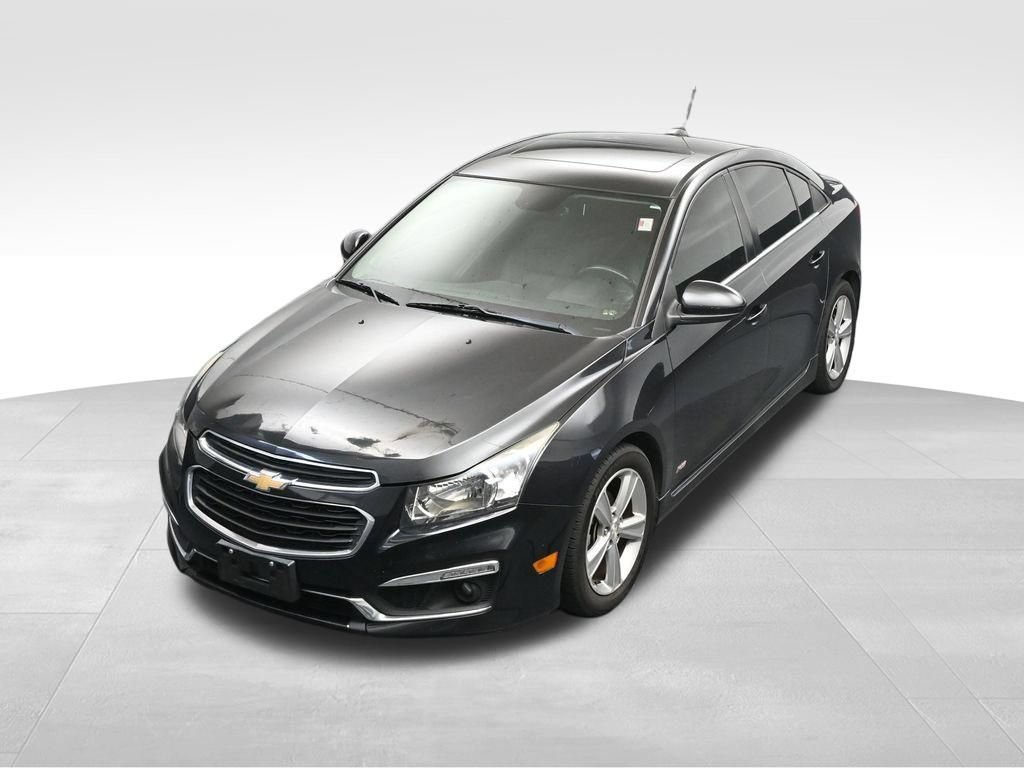 Used 2016 Chevrolet Cruze LT w/ Sun, Sound and Sport Package FWD image 17