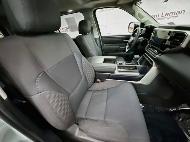 Used 2024 Toyota Sequoia SR5 w/ TRD Off-Road Package AWD/4WD image 30