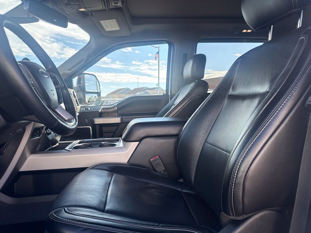 Used 2019 Ford F350 Lariat w/ Lariat Ultimate Package AWD/4WD image 33