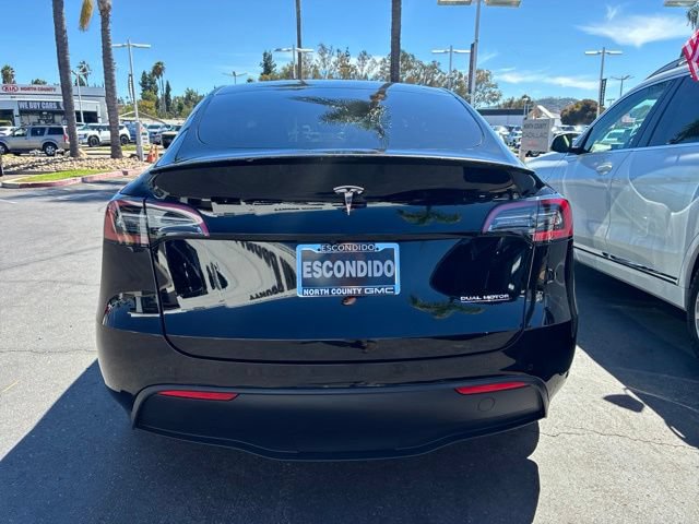 Used 2022 Tesla Model Y Performance AWD/4WD image 6
