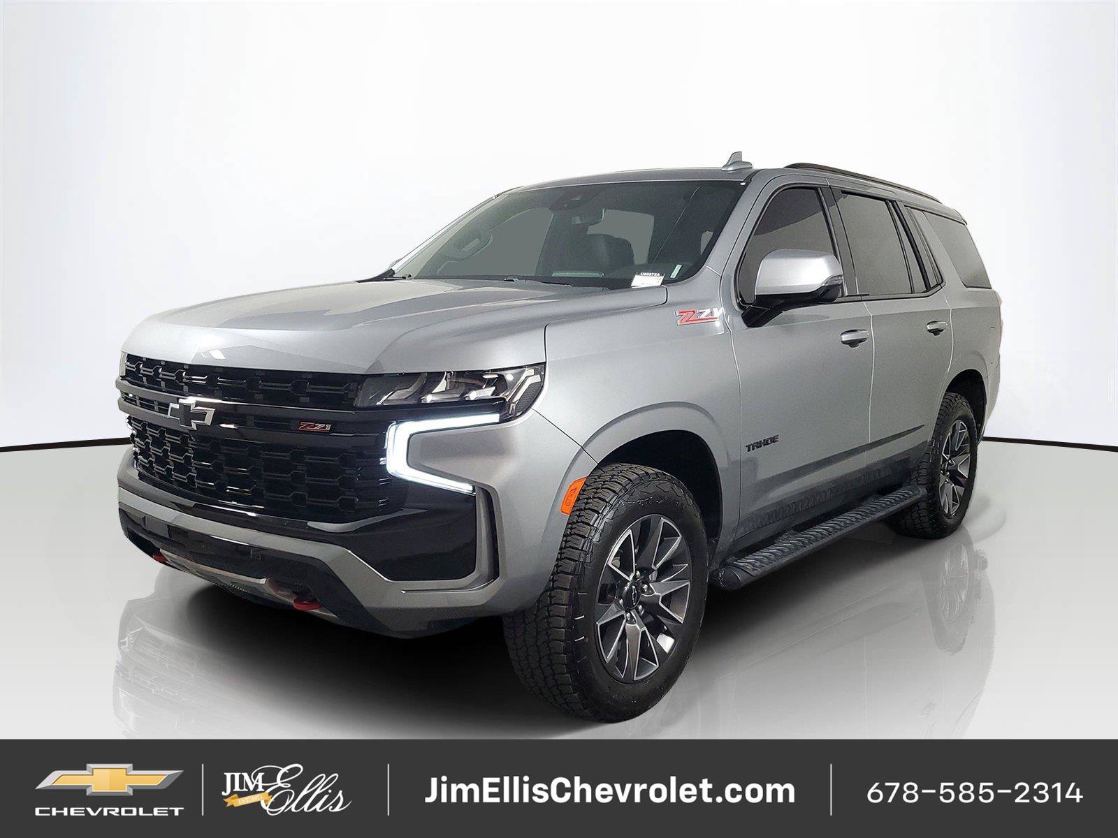 Used 2023 Chevrolet Tahoe Z71 w/ Luxury Package AWD/4WD image 3