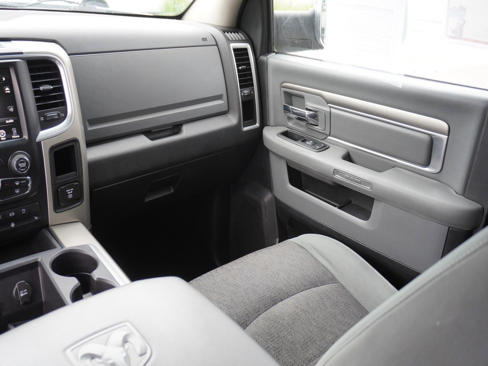 Used 2015 RAM 2500 Big Horn image 13