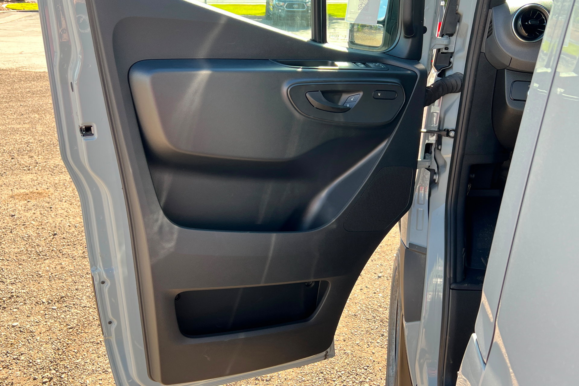 New 2025 Mercedes-Benz Sprinter 2500 image 10