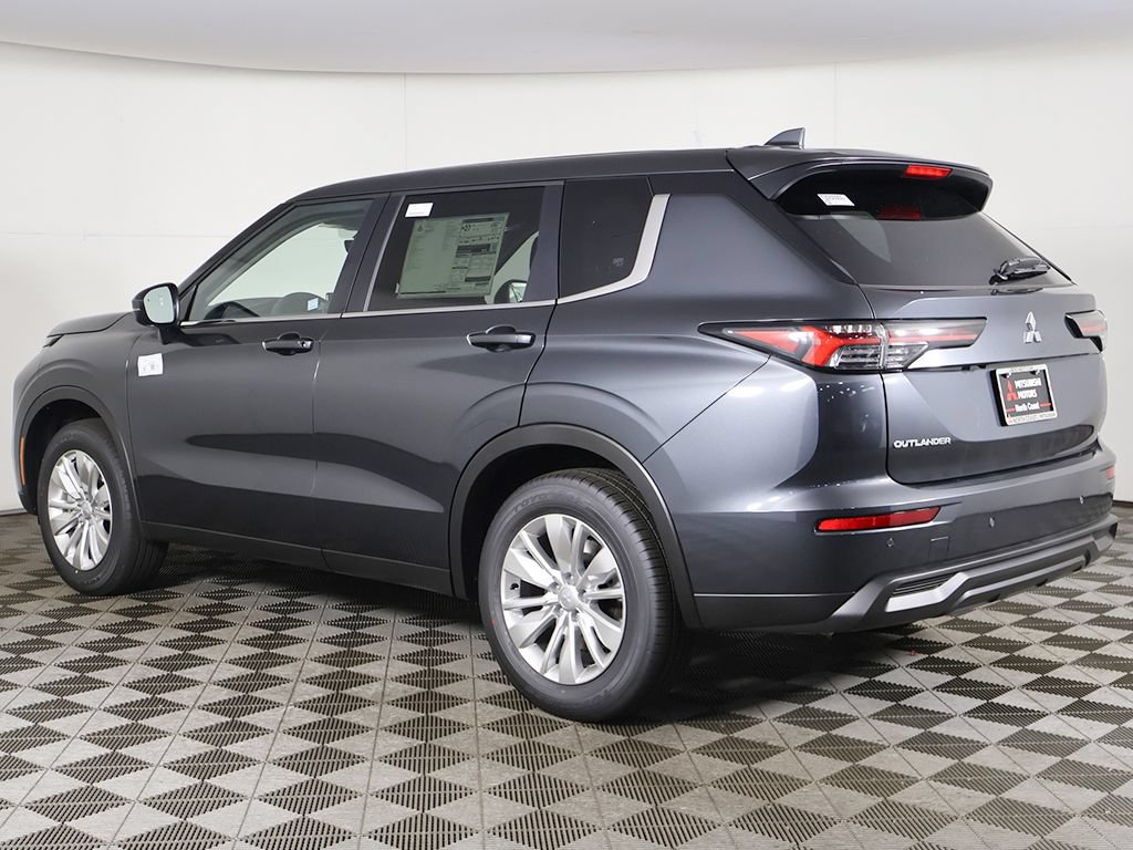 New 2026 Mitsubishi Outlander ES AWD/4WD image 9