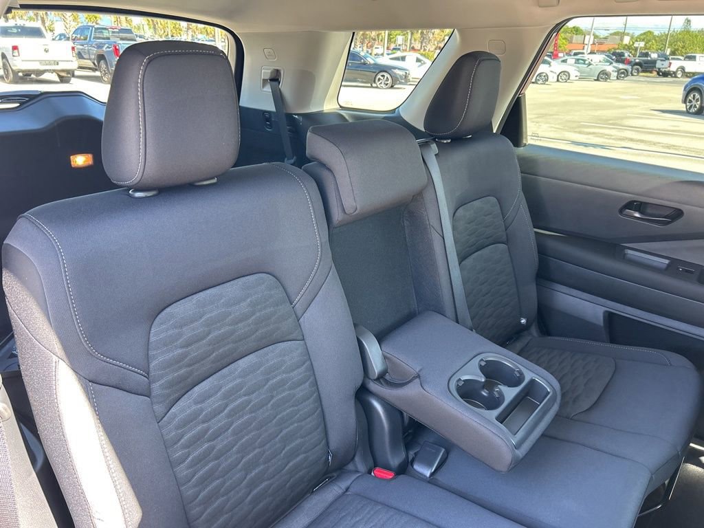 New 2026 Nissan Pathfinder SV image 48