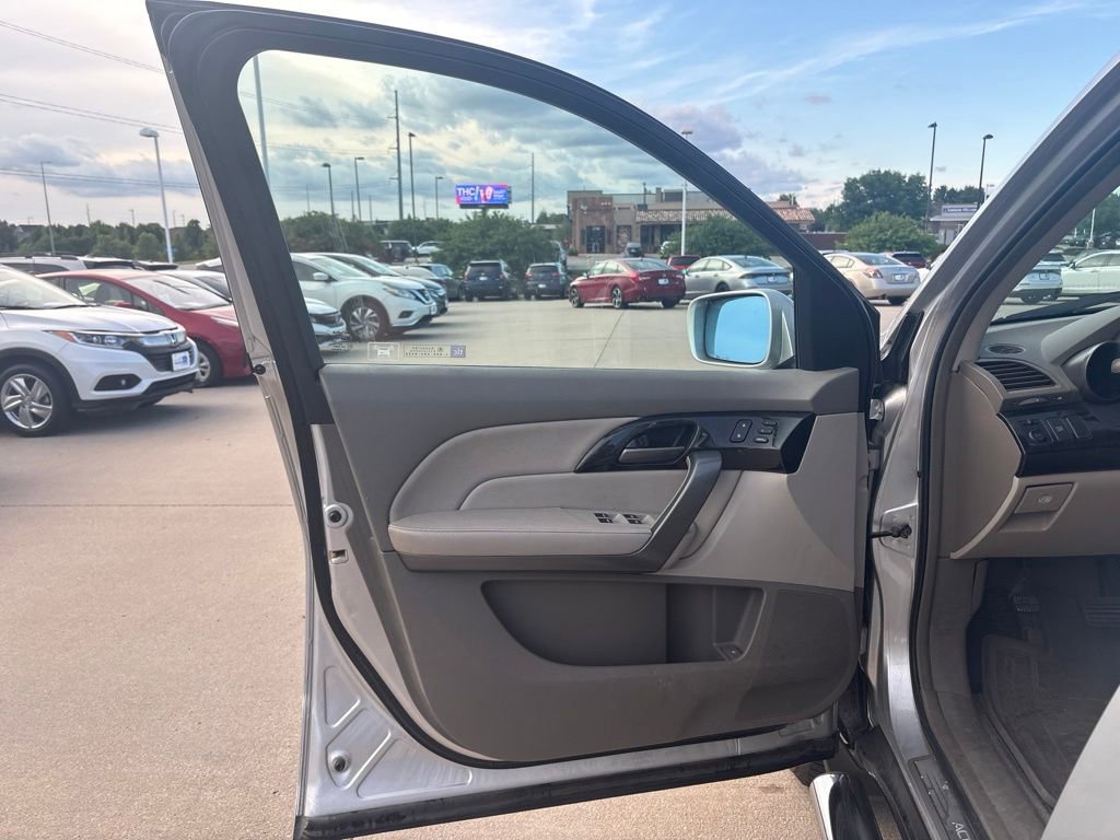 Used 2008 Acura MDX w/ Technology Package AWD/4WD image 9