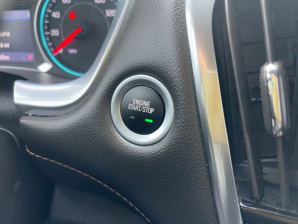 Used 2020 Chevrolet Traverse RS image 21