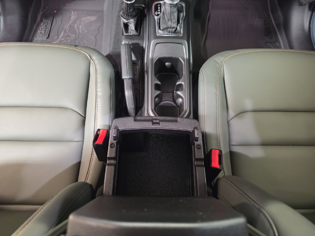 New 2026 Jeep Gladiator Mojave w/ Safety Group AWD/4WD image 19