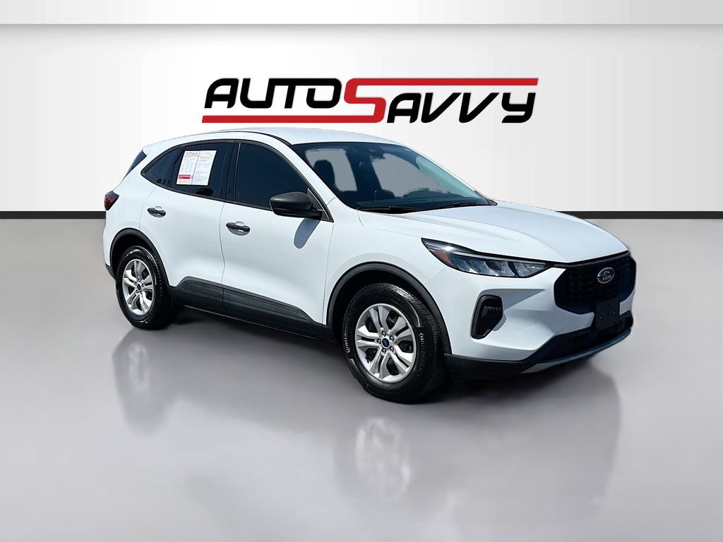 Used 2023 Ford Escape FWD image 1