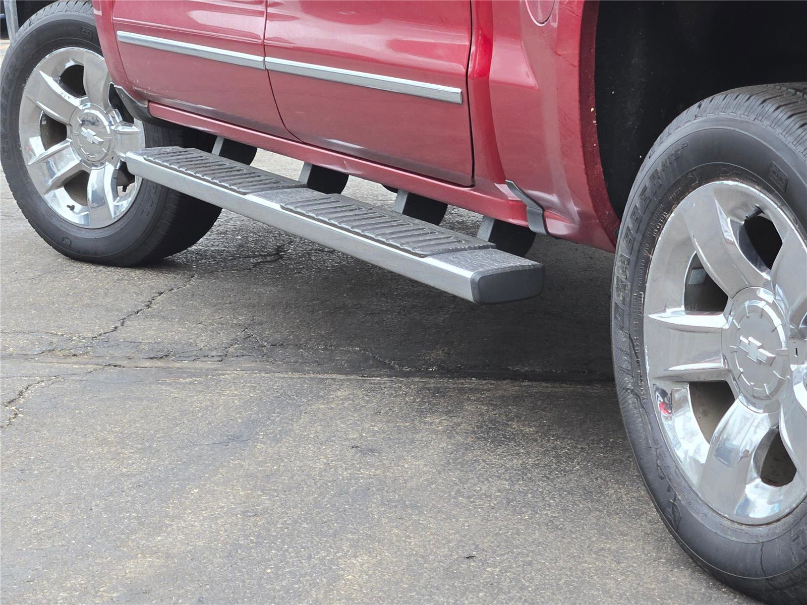 Used 2018 Chevrolet Silverado 1500 LTZ w/ Sport Package image 14