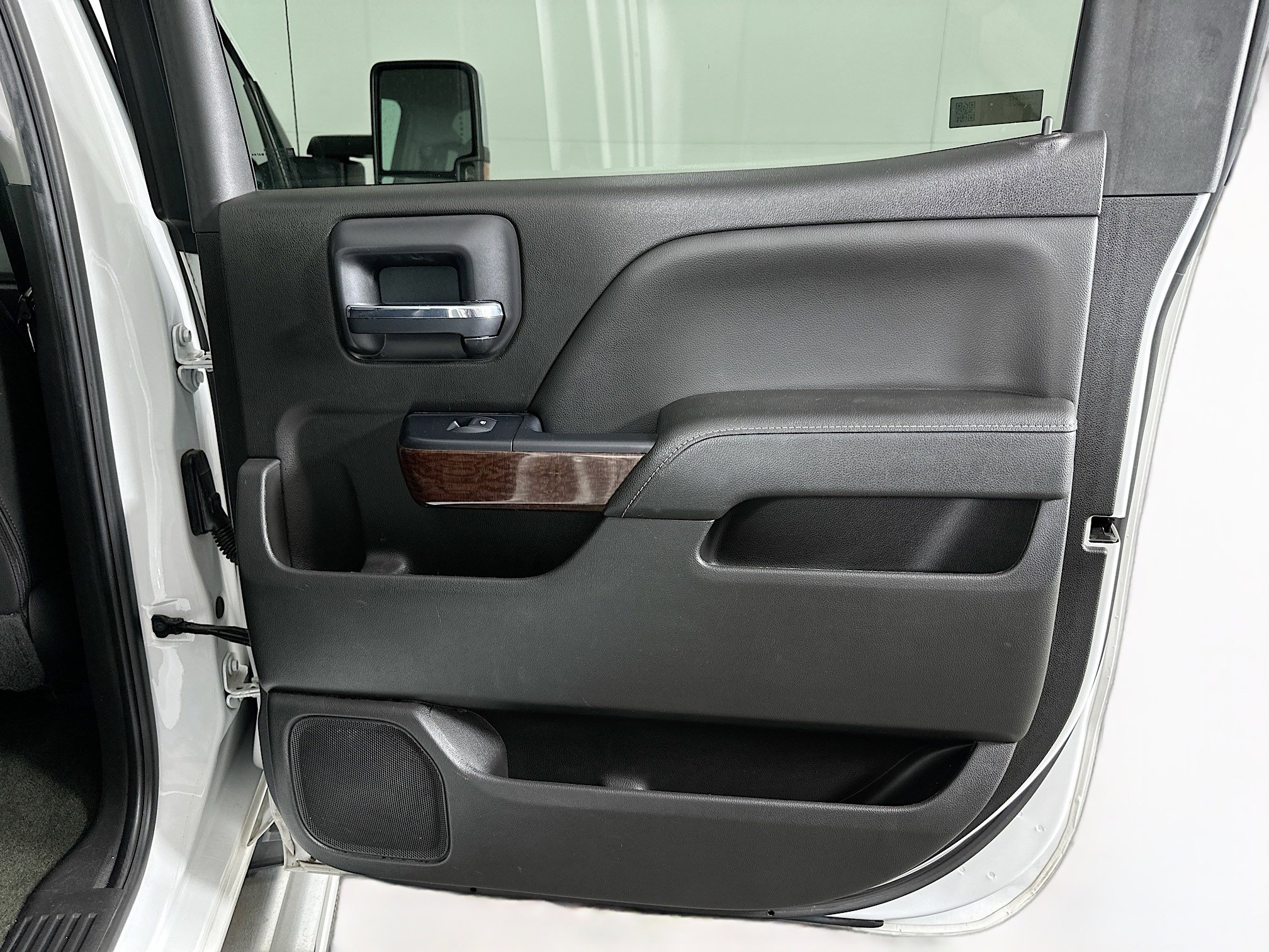 Used 2018 GMC Sierra 1500 SLT image 27