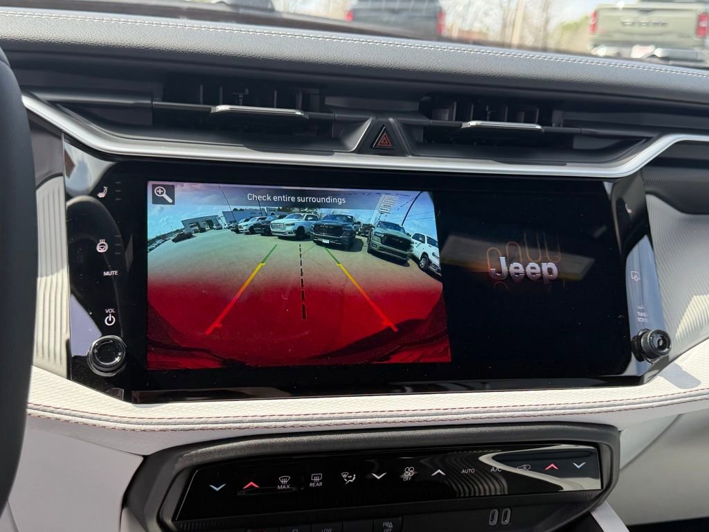 New 2026 Jeep Cherokee Limited image 23