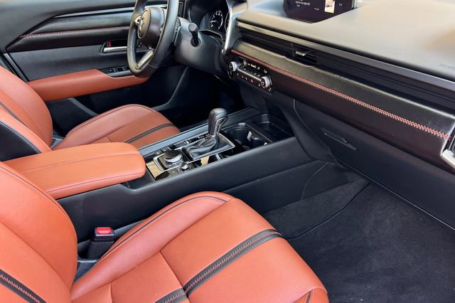 Used 2025 MAZDA CX-50 AWD 2.5 Turbo w/ Weather Package image 18