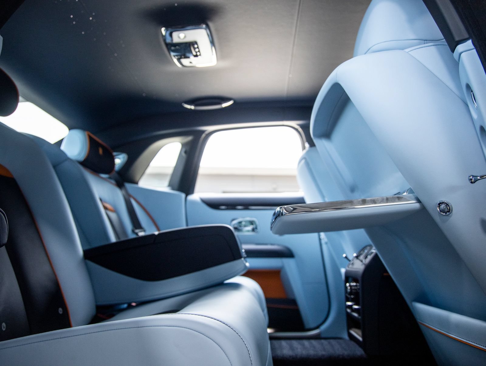 New 2027 Rolls-Royce Ghost AWD/4WD image 50