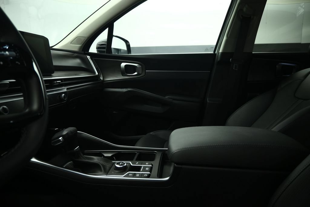 Certified 2026 Kia Sorento X-Line EX AWD/4WD image 52