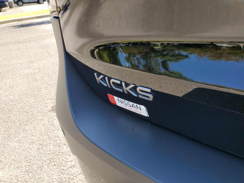 New 2026 Nissan Kicks SV w/ Cold Weather Package AWD/4WD image 8