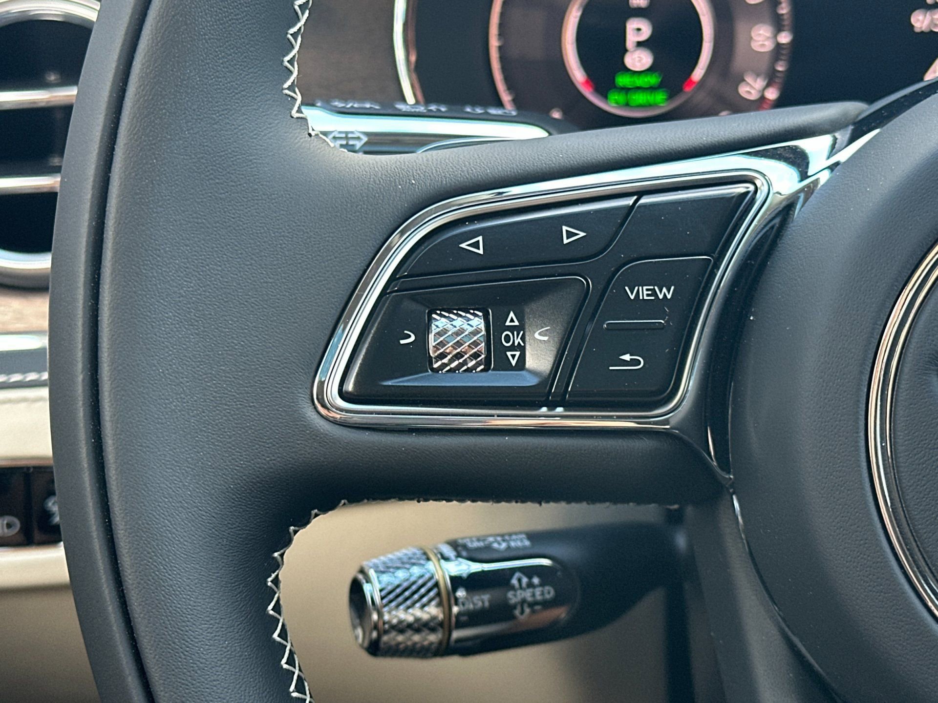 New 2026 Bentley Flying Spur Azure image 27