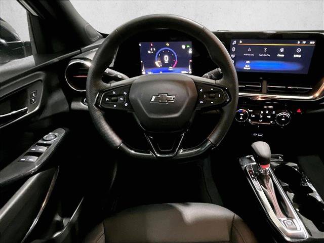 Used 2026 Chevrolet Trax RS FWD image 7