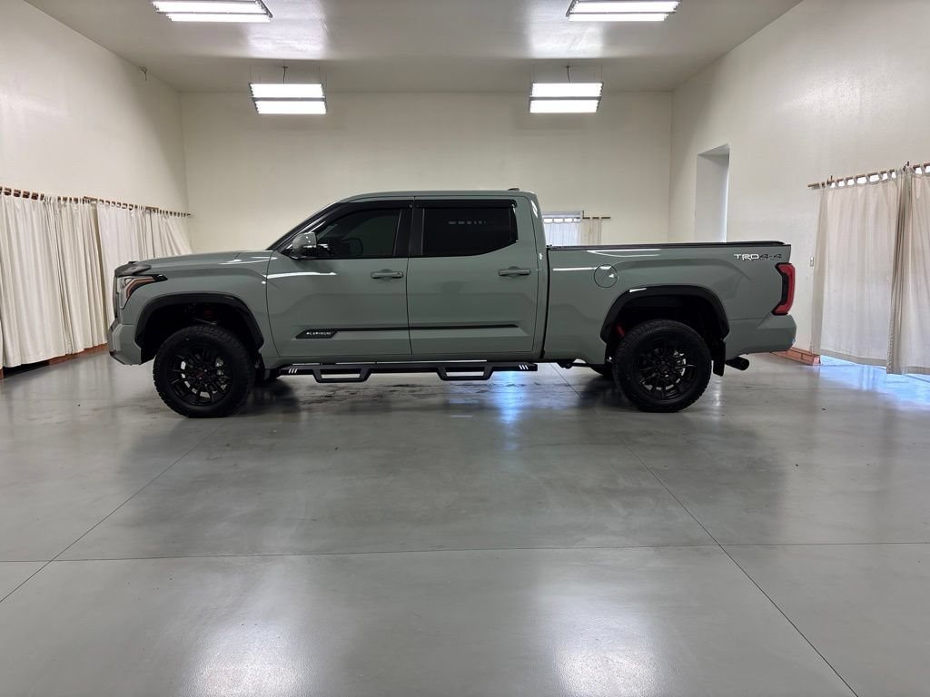 Used 2024 Toyota Tundra Platinum w/ TRD Off-Road Package AWD/4WD image 5