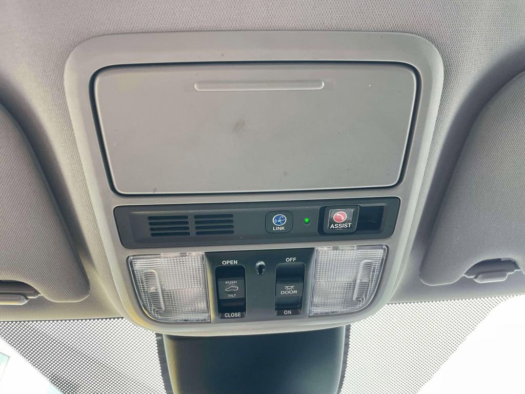 Certified 2023 Honda Odyssey Elite image 34