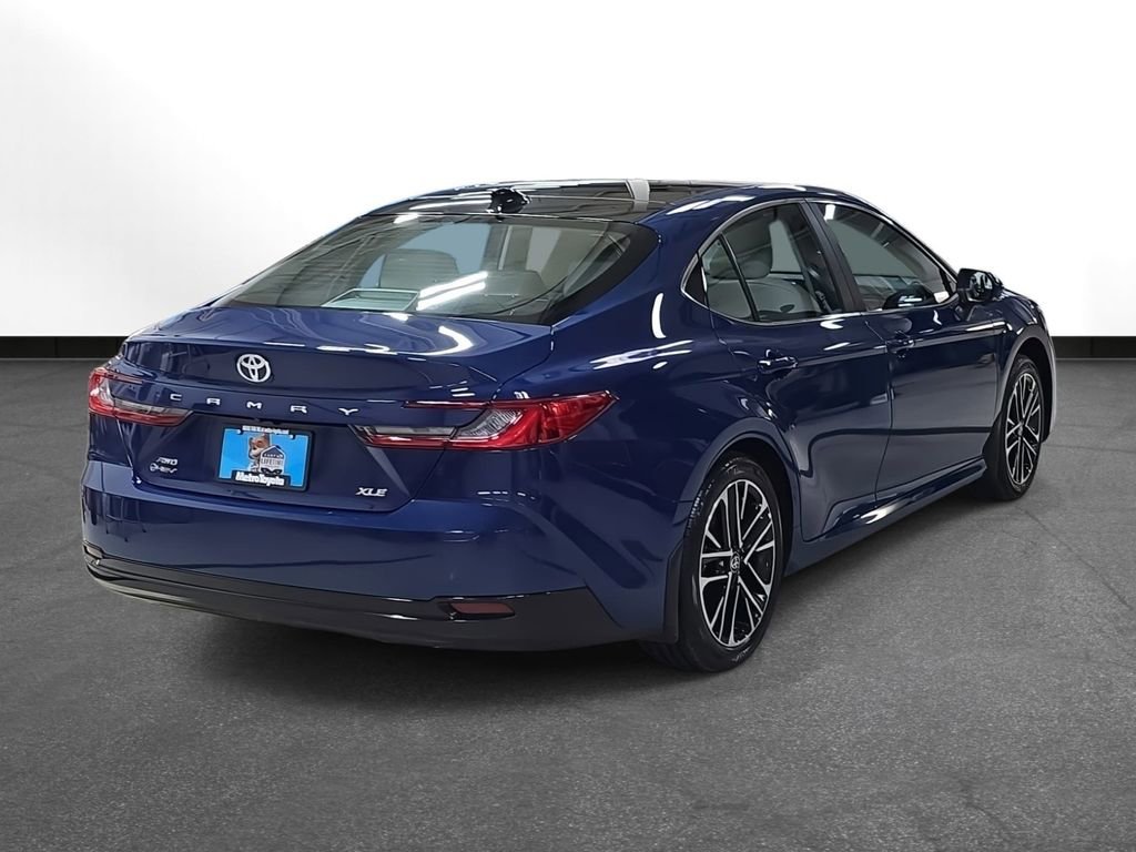 Used 2025 Toyota Camry XLE w/ Premium Plus Package image 5