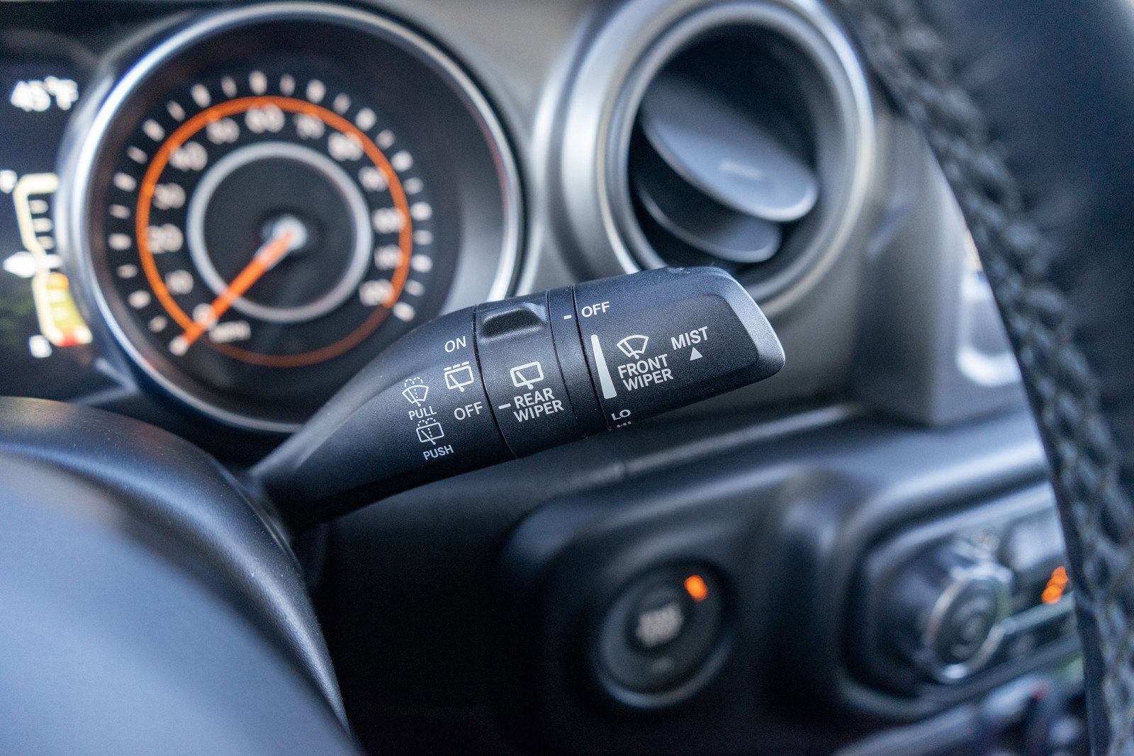 Used 2022 Jeep Wrangler Willys AWD/4WD image 26