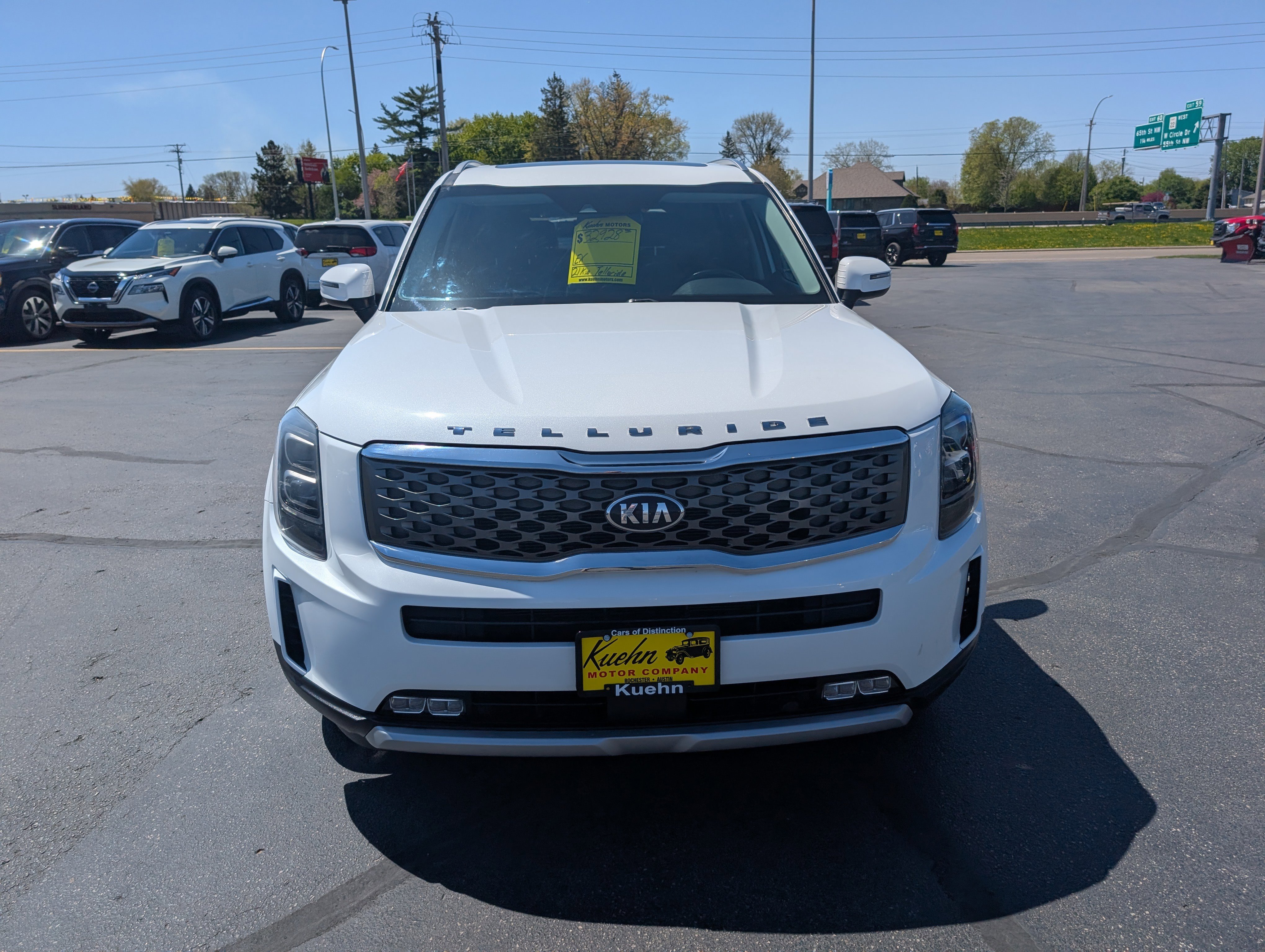 Used 2021 Kia Telluride EX AWD/4WD image 3
