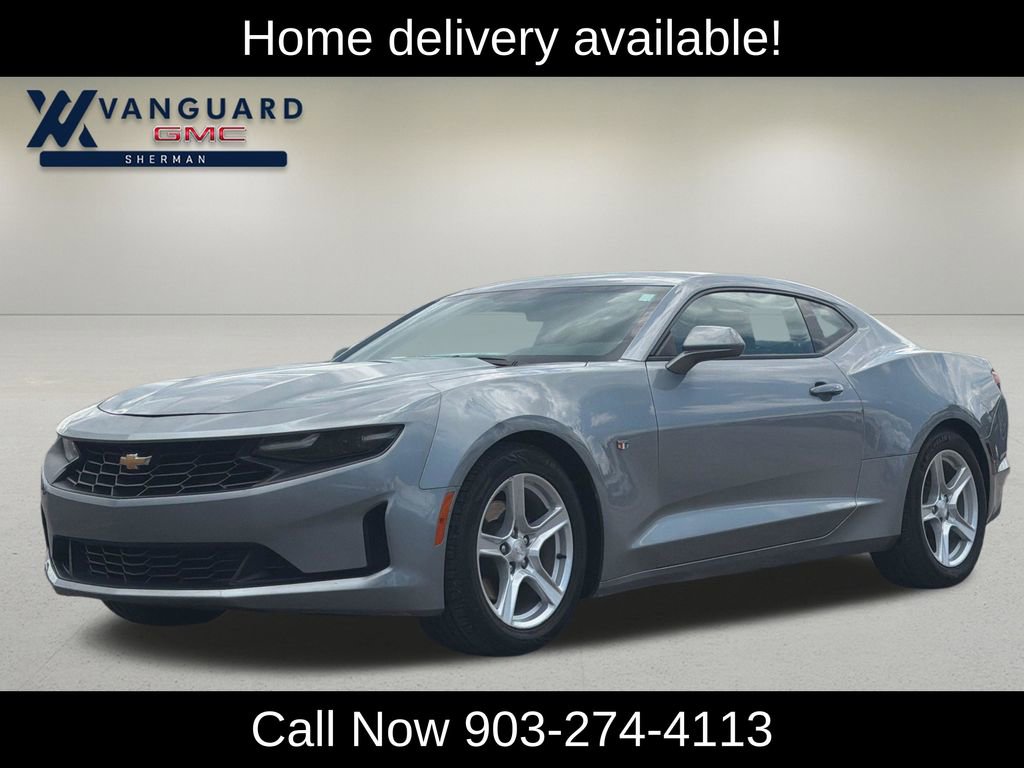 Used 2023 Chevrolet Camaro LT RWD image 3