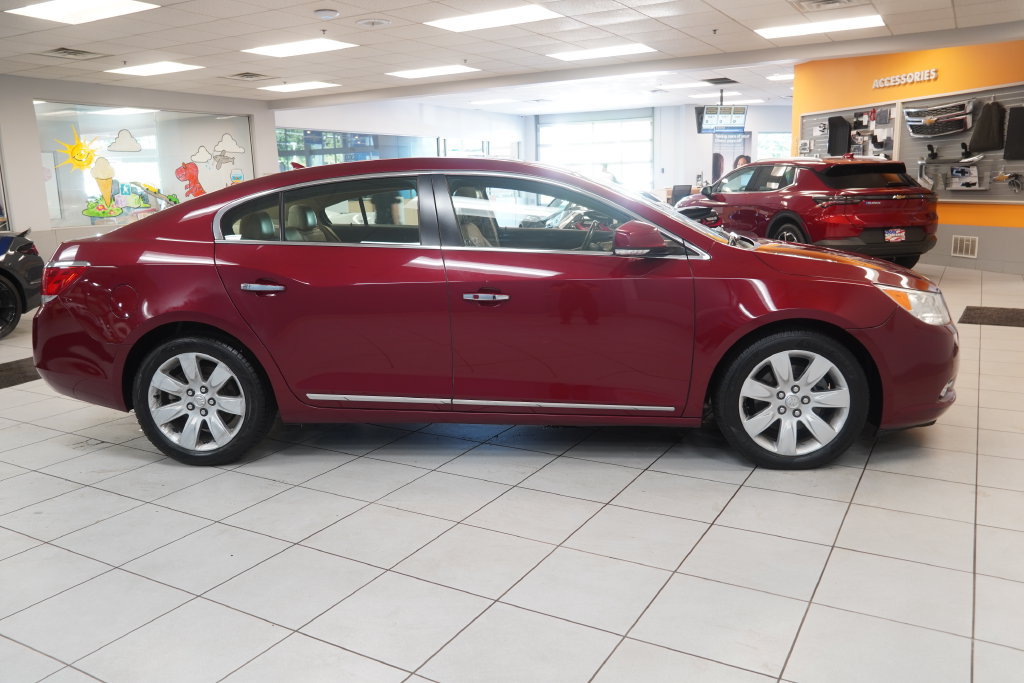Used 2010 Buick LaCrosse CXS FWD image 13