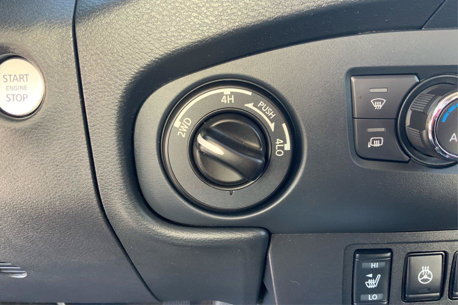 Used 2022 Nissan Frontier SV AWD/4WD image 35