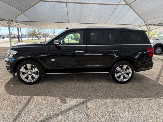 Used 2023 Ford Expedition King Ranch image 4