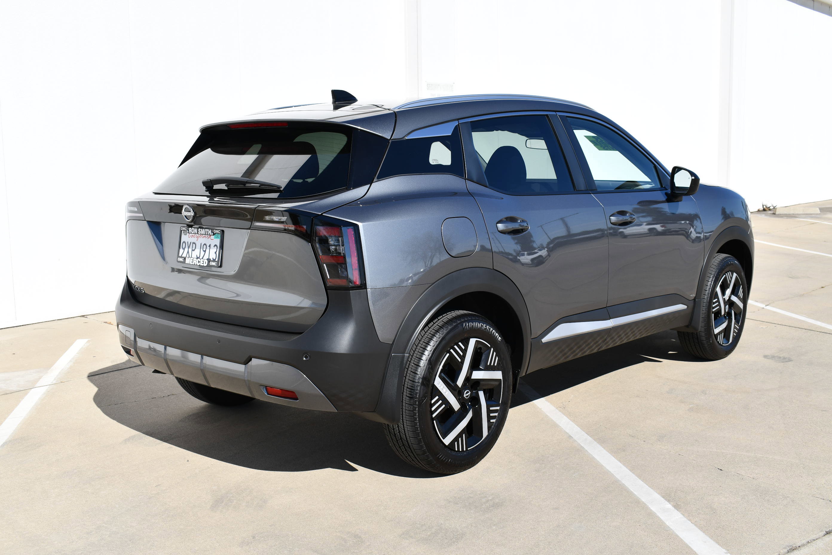 Used 2026 Nissan Kicks SV image 5