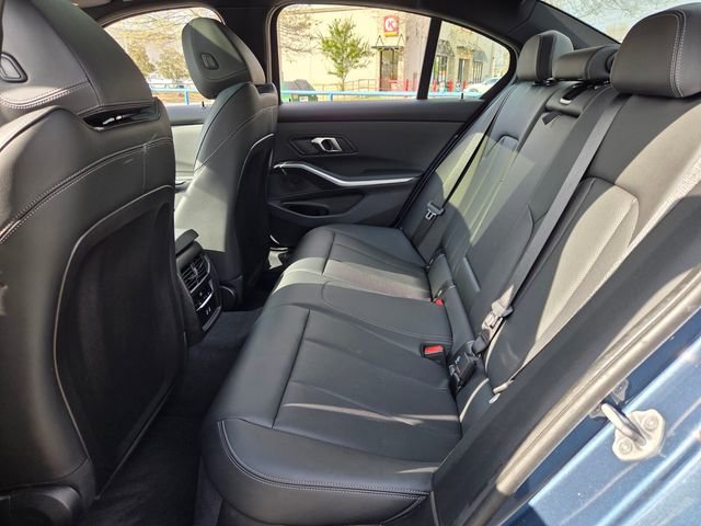Used 2025 BMW 330i Sedan image 13