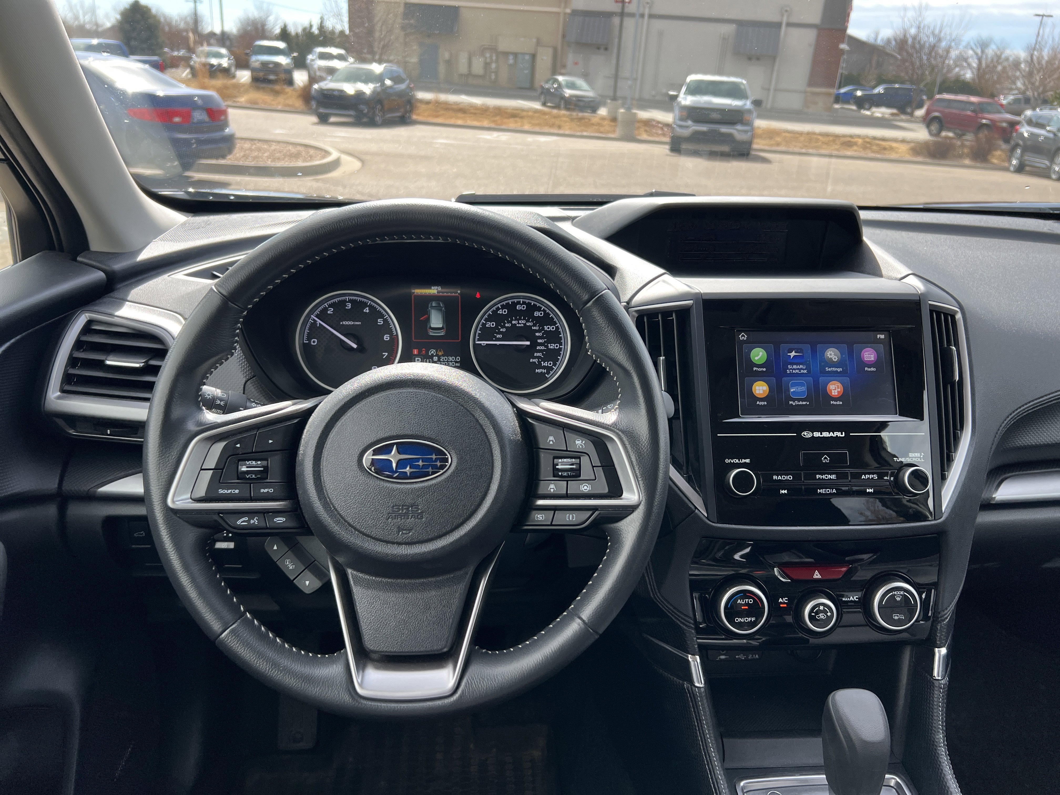 Used 2024 Subaru Forester Premium image 2