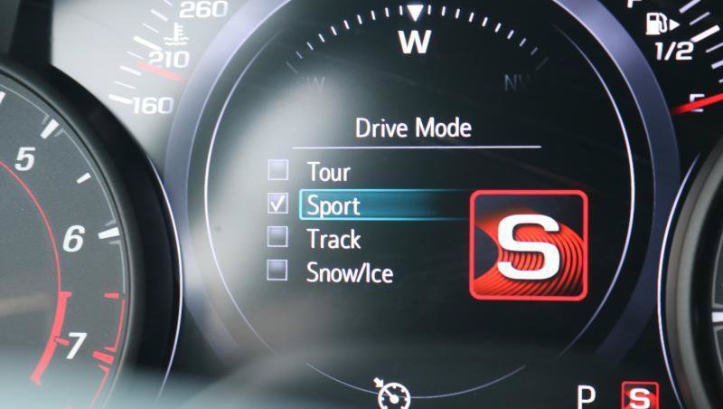 Used 2019 Chevrolet Camaro SS RWD image 15