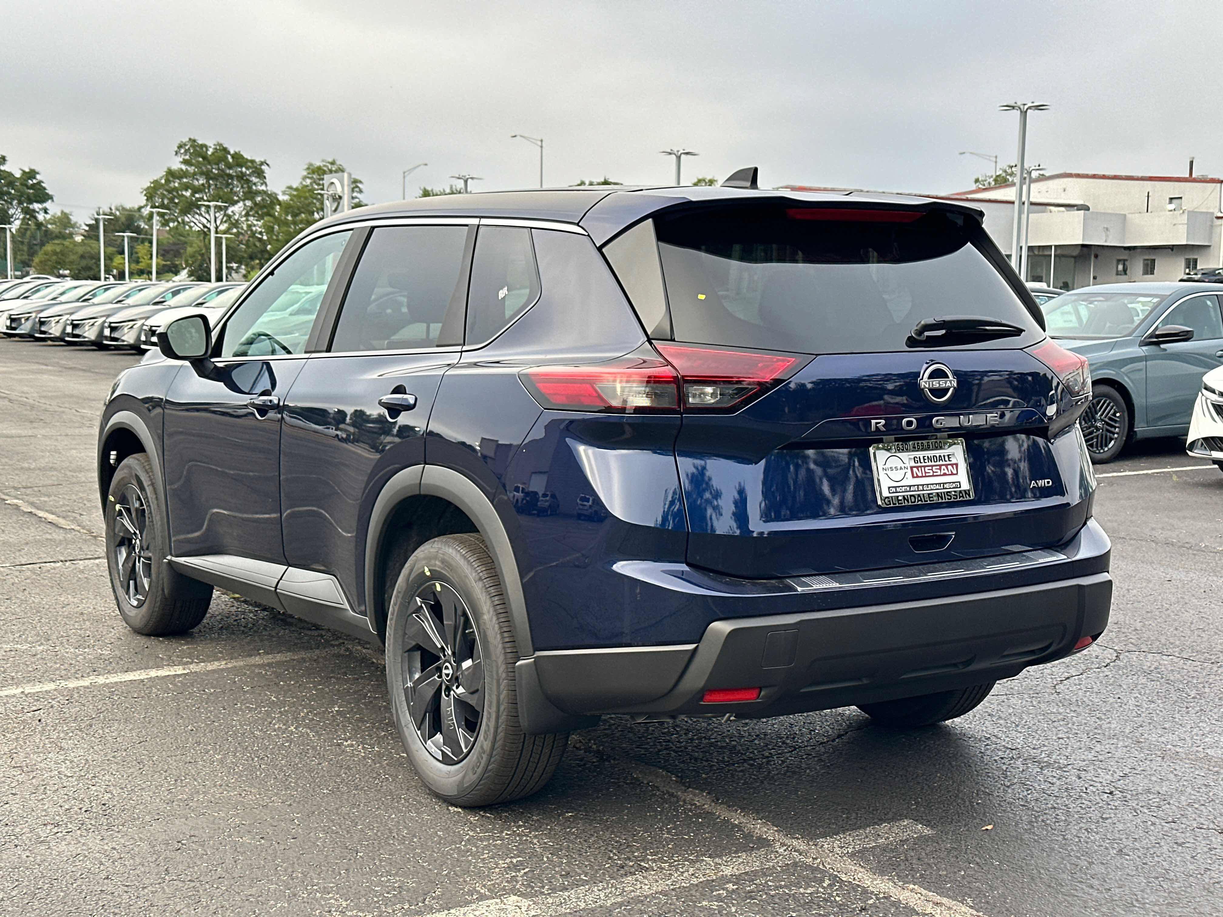 New 2026 Nissan Rogue SV w/ Cold Weather Package AWD/4WD image 6