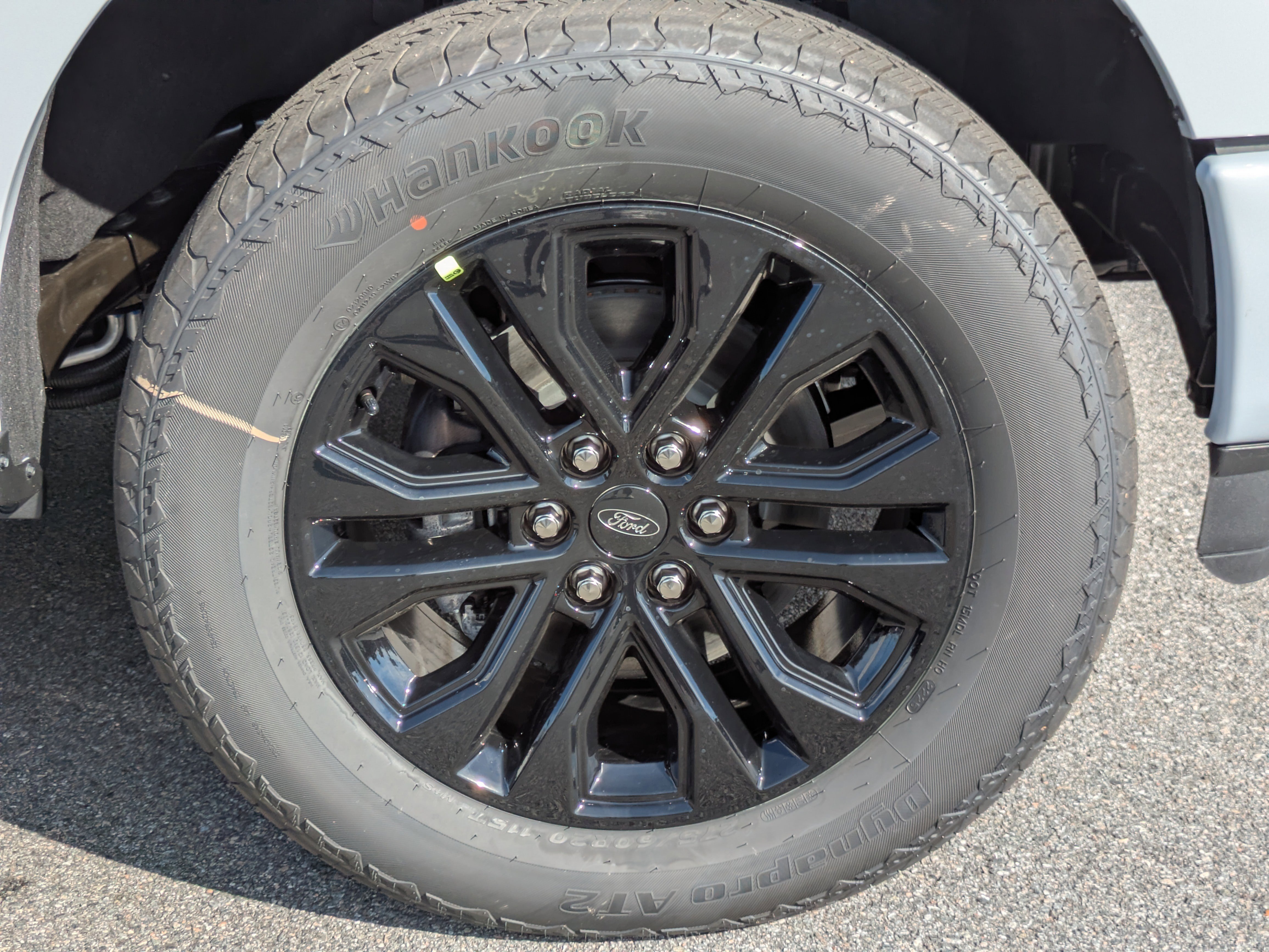 New 2025 Ford F150 Lariat w/ Equipment Group 501A Mid image 10