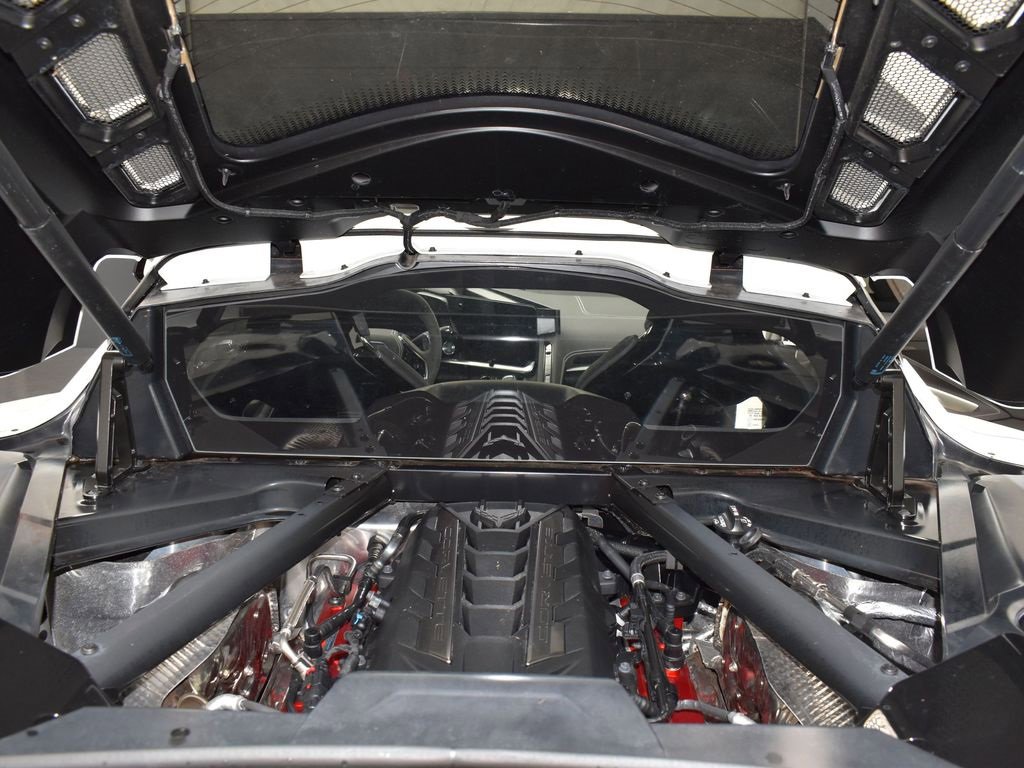 Used 2025 Chevrolet Corvette Stingray Coupe w/ 1LT image 16