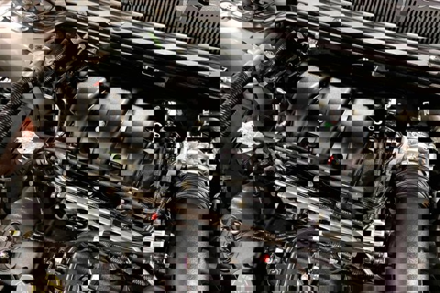 Used 2018 Ford Taurus SE FWD image 30