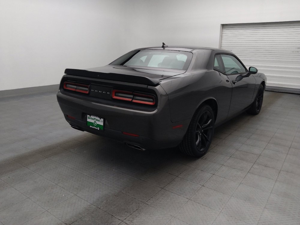 Used 2016 Dodge Challenger R/T Plus RWD image 6