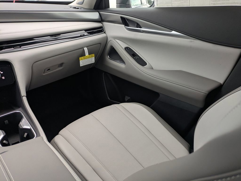 New 2026 INFINITI QX60 Luxe w/ Cargo Package image 19
