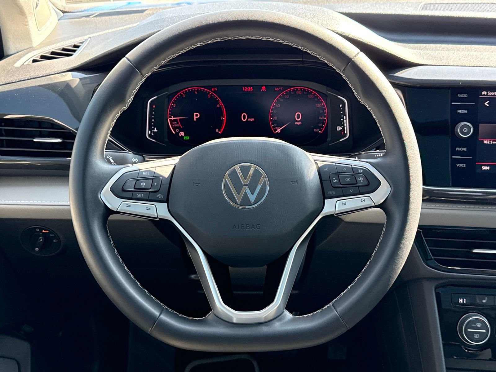 Certified 2023 Volkswagen Taos SEL image 15