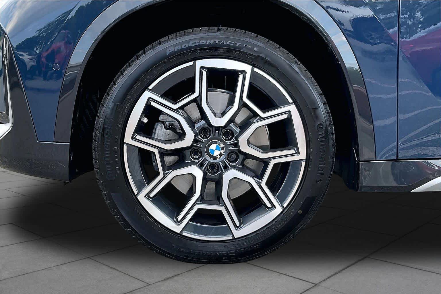 New 2026 BMW X1 xDrive28i w/ Technology Package AWD/4WD image 11