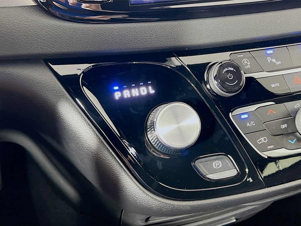 New 2027 Chrysler Pacifica LX FWD image 16