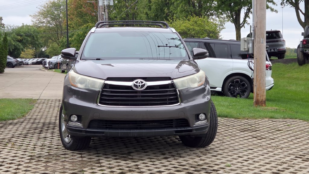 Used 2016 Toyota Highlander Limited AWD/4WD image 5