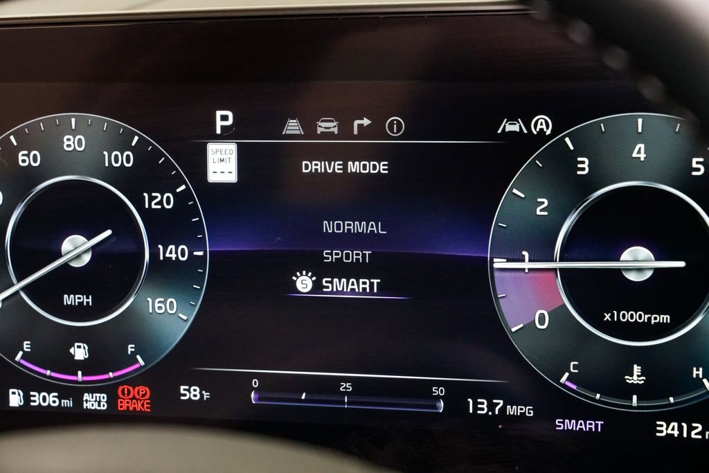 Certified 2025 Kia Sportage SX image 16