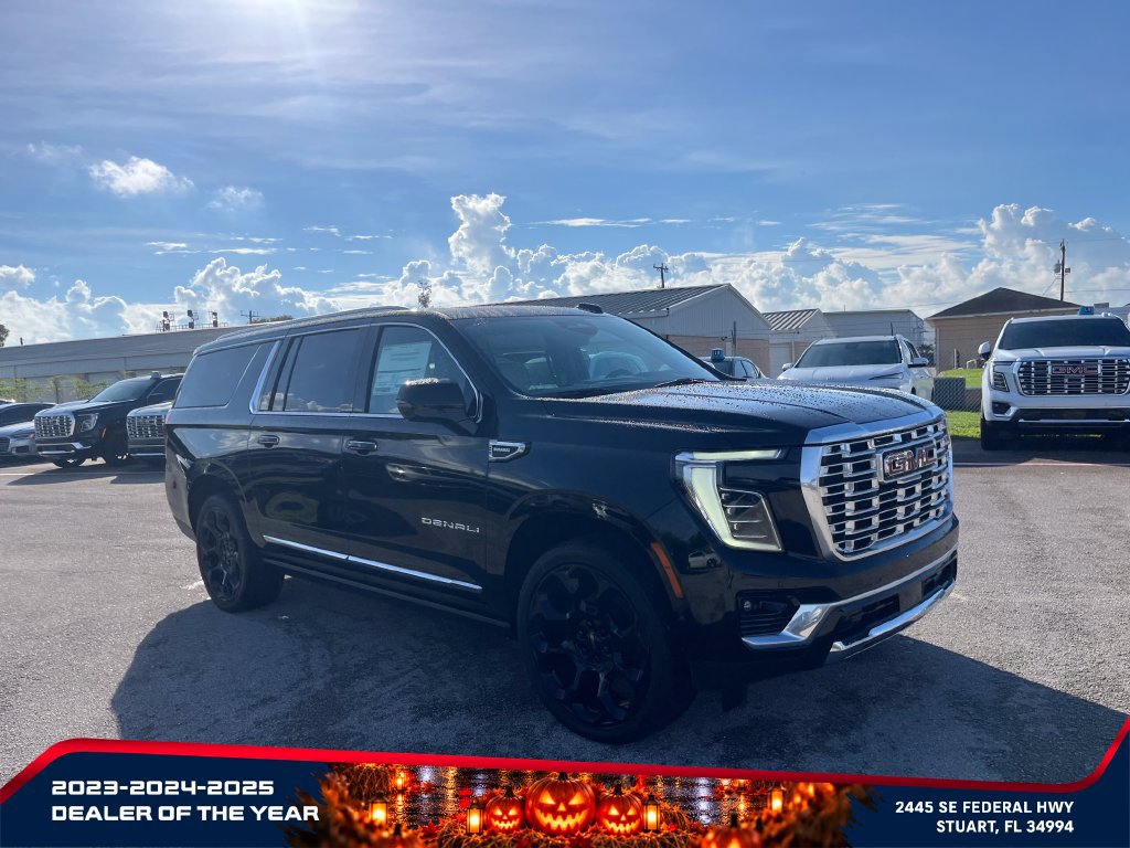 New 2027 GMC Yukon XL Denali w/ Denali Reserve Package AWD/4WD image 2