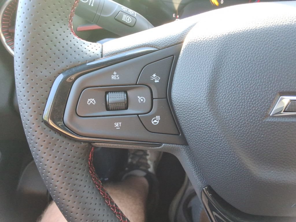New 2026 Chevrolet Trax RS w/ Sunroof Package FWD image 26
