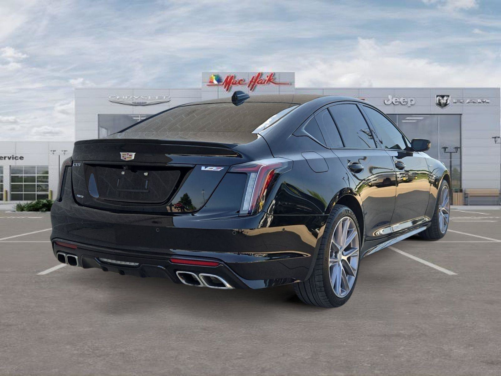 Used 2023 Cadillac CT5 V w/ Platinum Package AWD/4WD image 5