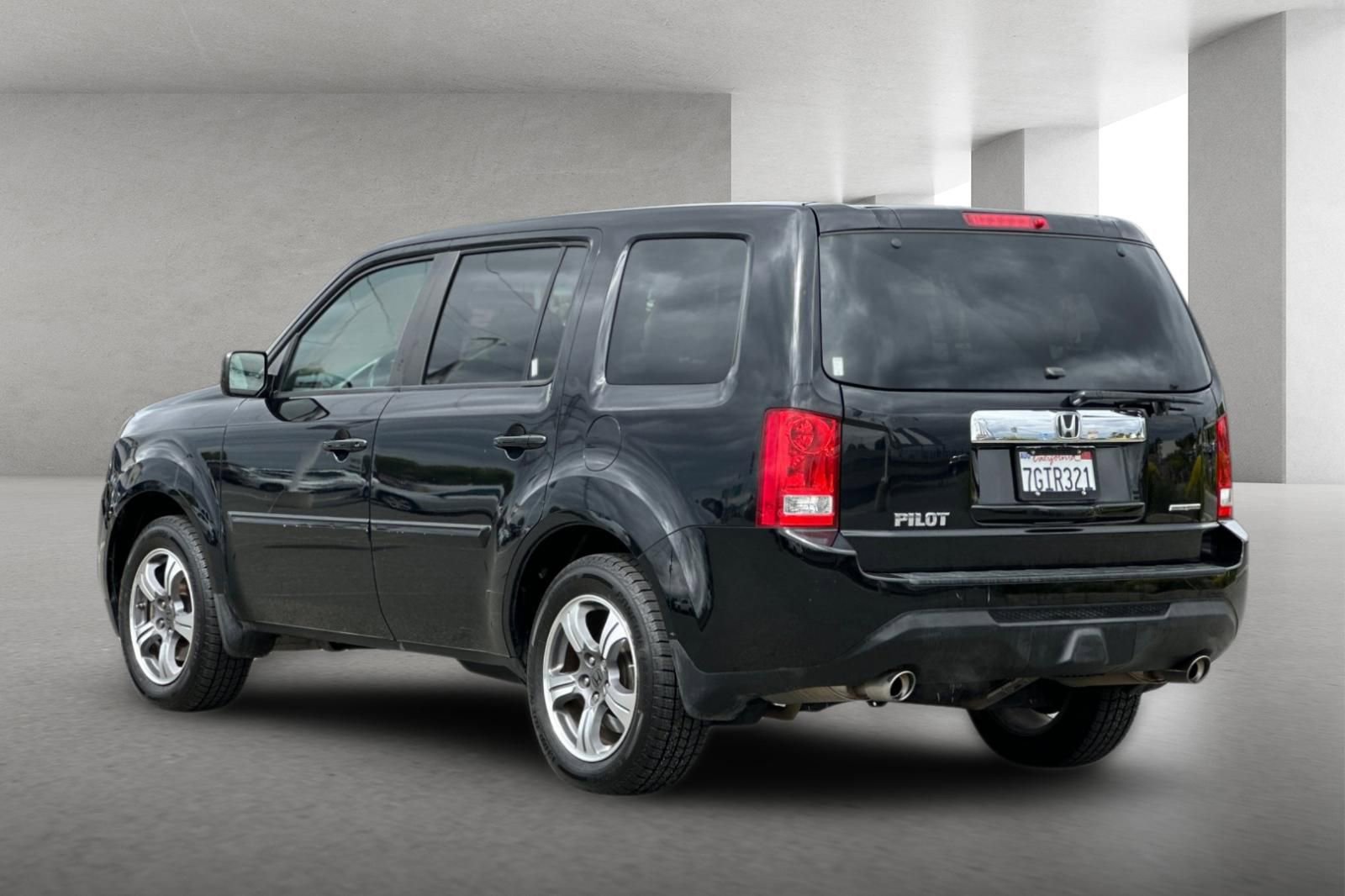 Used 2015 Honda Pilot SE image 6